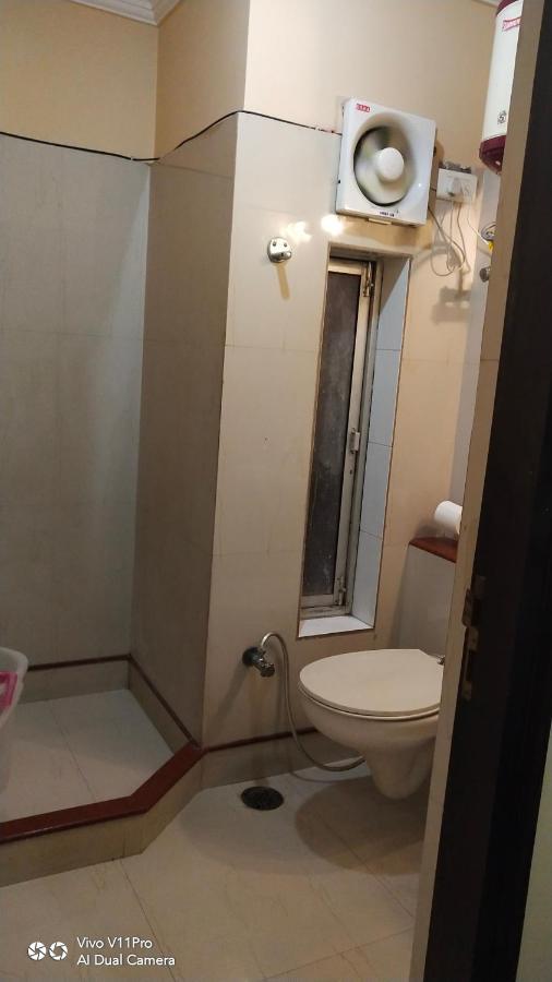 Rass Hotel Kanpur Exterior foto